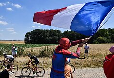 „Tour de France“ lenktynių sirgaliai.