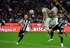 Cristiano Ronaldo pirmą kartą pasirodė aikštėje po skandalo