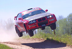Gražiausios mėnesio sporto nuotraukos: automobilių ralis.