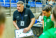 Miglius Astrauskas ir jo treniruojamos Kauno &bdquo;Žalgirio&ldquo; rankininkės baigė pasirodymus EHF Europos taurės turnyre.