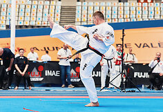 Kioku&scaron;in karatė Europos čempionato kata rungtis. Matas Sasnauskas