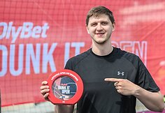 &Scaron;e&scaron;tadienį prie Baltojo tilto įvyko &bdquo;OlyBet DUNK IT Open&ldquo; krep&scaron;inio renginys.