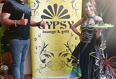 &bdquo;Gypsy Lounge & Grill&ldquo; aplinka