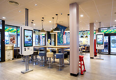 Vilniuje atsidarė nauja „McDonald‘s“ užkandinė
