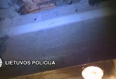 Kriminalistai uostamiestyje sulaikė du įtariamuosius, ūkininką kankinusius elektra