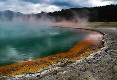 Waiotapu karštosios geoterminės versmės