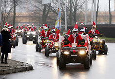 Kalėdinę staigmeną Senamiesčio vaikų dienos centro bendruomenei