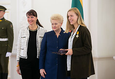 Dalia Grybauskaitė ir Gabrielė Valaitytė