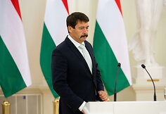 Janošas Aderis