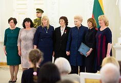 Daugiavaikių mamų apdovanojimo ceremonija Prezidentūroje