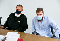 Dovydas Redikas su advokatu