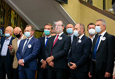 Vyriausiosios rinkimų komisijos organizuojamas politinių partijų rinkimų numerių traukimas