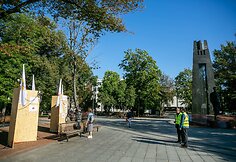 Paroda &bdquo;Vie&scaron;a paslaptis &ndash; paralelinė darbo teisė Lietuvoje&ldquo;