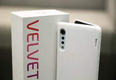 I&scaron;manusis telefonas &bdquo;LG Velvet&ldquo;