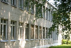 Mokykla Dieveni&scaron;kėse, kurioje planuojama apgyvendinti migrantus