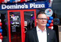 &bdquo;Domino's Pizza&ldquo; restorano atidarymo akimirka