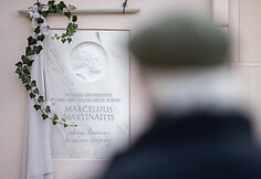 M.Martinaičiui skirtos atminimo lentos atidengimo &scaron;ventė