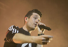 &bdquo;Bastille&ldquo; koncerto akimirka