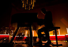 „Hurts“ koncerto akimirka