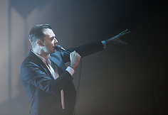 „Hurts“ koncerto akimirka