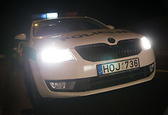 Naktinio kelių policijos reido Vilniuje akimirka