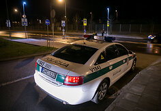 Naktinio kelių policijos reido Vilniuje akimirka