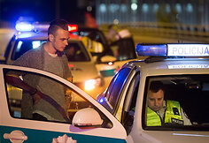 Naktinis policijos reidas