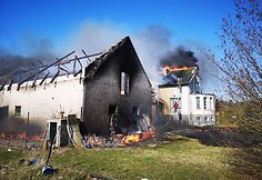 Gaisras Uogalių kaime (&Scaron;ilutės r.)