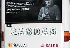 Šiauliuose – Lietuvos partizanų nuotraukomis ir citatomis papuošti autobusai