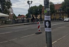 Vilniaus centre – filmo „Čia buvo Saša“ plakatai