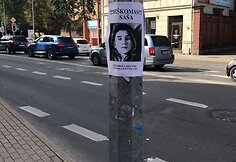 Vilniaus centre – filmo „Čia buvo Saša“ plakatai