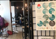 Vilniaus centre – filmo „Čia buvo Saša“ plakatai