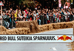 Kauną sudrebino įspūdingos „Red Bull muilinių lenktynės“