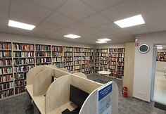 Atnaujinta biblioteka Lazdynuose