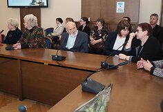 Apdovanoti lietuvių kalbos puoselėtojai