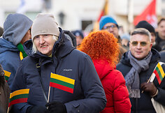 Vasario 16-osios minėjimas prie Lietuvos nepriklausomybės signatarų namų