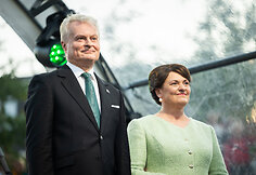 Gitanas Nausėda, Diana Nausėdienė