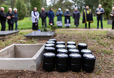 Karveliškių kapinėse vyko 17-os vienišų asmenų laidotuvės