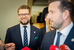 Socialdemokratų partijos, Lietuvos valstiečių ir žaliųjų sąjungos bei Demokratų sąjungos „Vardan Lietuvos“ atstovų derybos