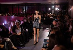 Agnė Kuzmickaitė pristatė savo naujausią drabužių kolekciją