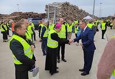  Medienos drožlių plok&scaron;čių gamyklos atidarymas Akmenės laisvojoje ekonominėje zonoje