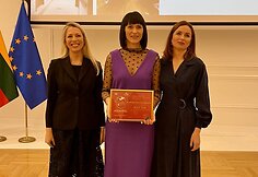 21-oji Tarptautinė Kalėdų labdaros mugė