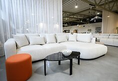 „Dehome space“ baldų išparduotuvė