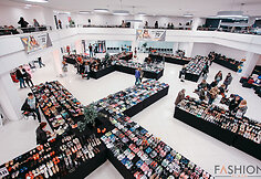 Vardinių ženklų i&scaron; Vokietijos i&scaron;pardavimo mugė Gariūnuose&bdquo;Fashion Flash&rdquo;