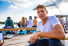 Akimirka iš „Red Bull Wake2el” vandenlenčių varžybų