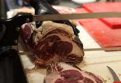 Jautienos antrekotas su kaului Ribeye steikui