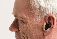 Signia Insio AX įausinis įkraunamas klausos aparatas su bluetooth ry&scaron;iu