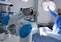 &bdquo;Nordclinic&ldquo; pristatytas ortopedijos robotas &bdquo;Rosa&ldquo;