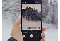 HONOR Magic8 Lite keičia vidutinės klasės i&scaron;maniųjų telefonų patirtį: auk&scaron;čiausio lygio patvarumas ir iki trijų dienų veikianti baterija
