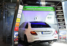 Nauja tekstilinė automobilių plovykla „Ainava“